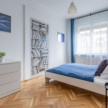 Home Away From Home In The Center Budapesta Exterior foto