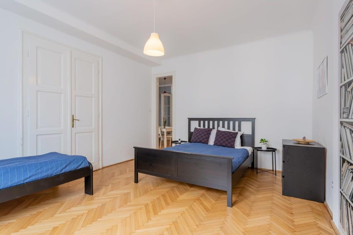 Home Away From Home In The Center Budapesta Exterior foto