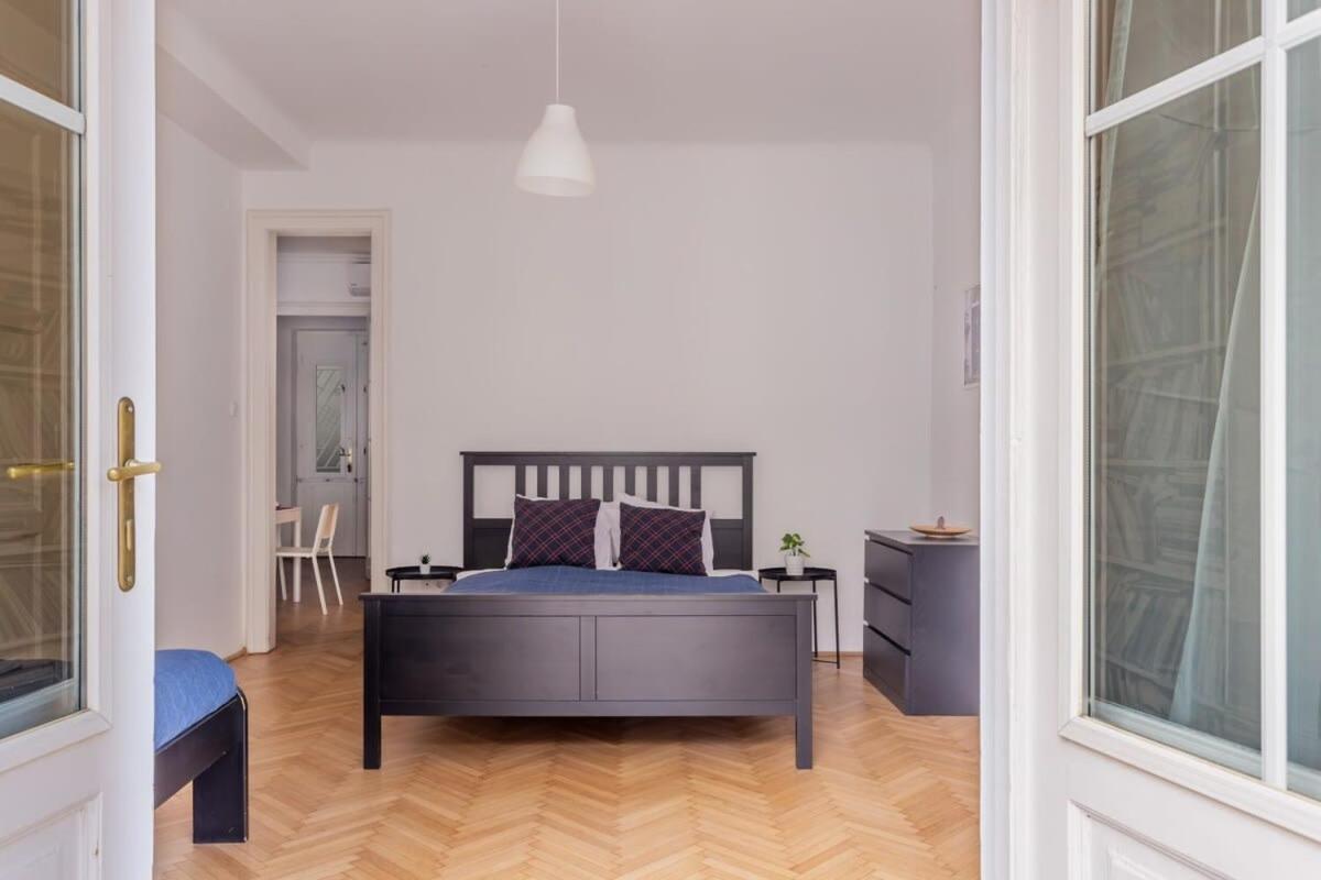 Home Away From Home In The Center Budapesta Exterior foto
