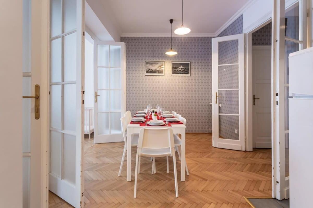 Home Away From Home In The Center Budapesta Exterior foto